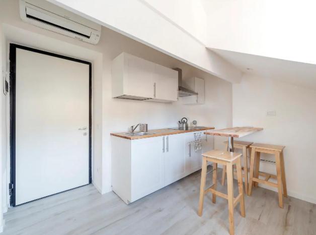 Sammartini Nice Attic Apartment Milan Luaran gambar