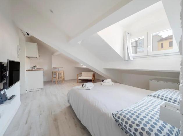 Sammartini Nice Attic Apartment Milan Luaran gambar